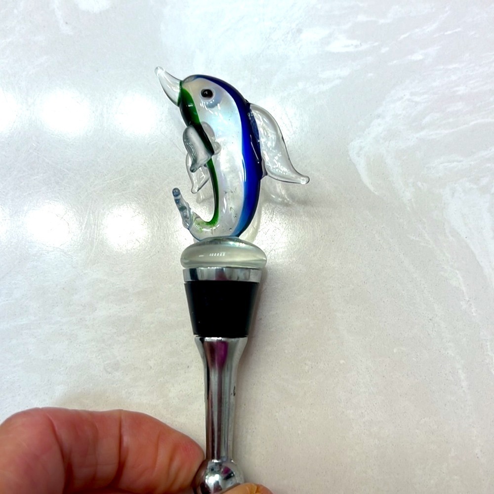 Dolphin Glass Wine Bottle Stopper with silver colored bottom NIB - Picture 4 of 9
